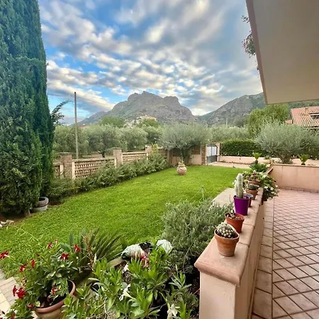 Affittacamere Esclusive *